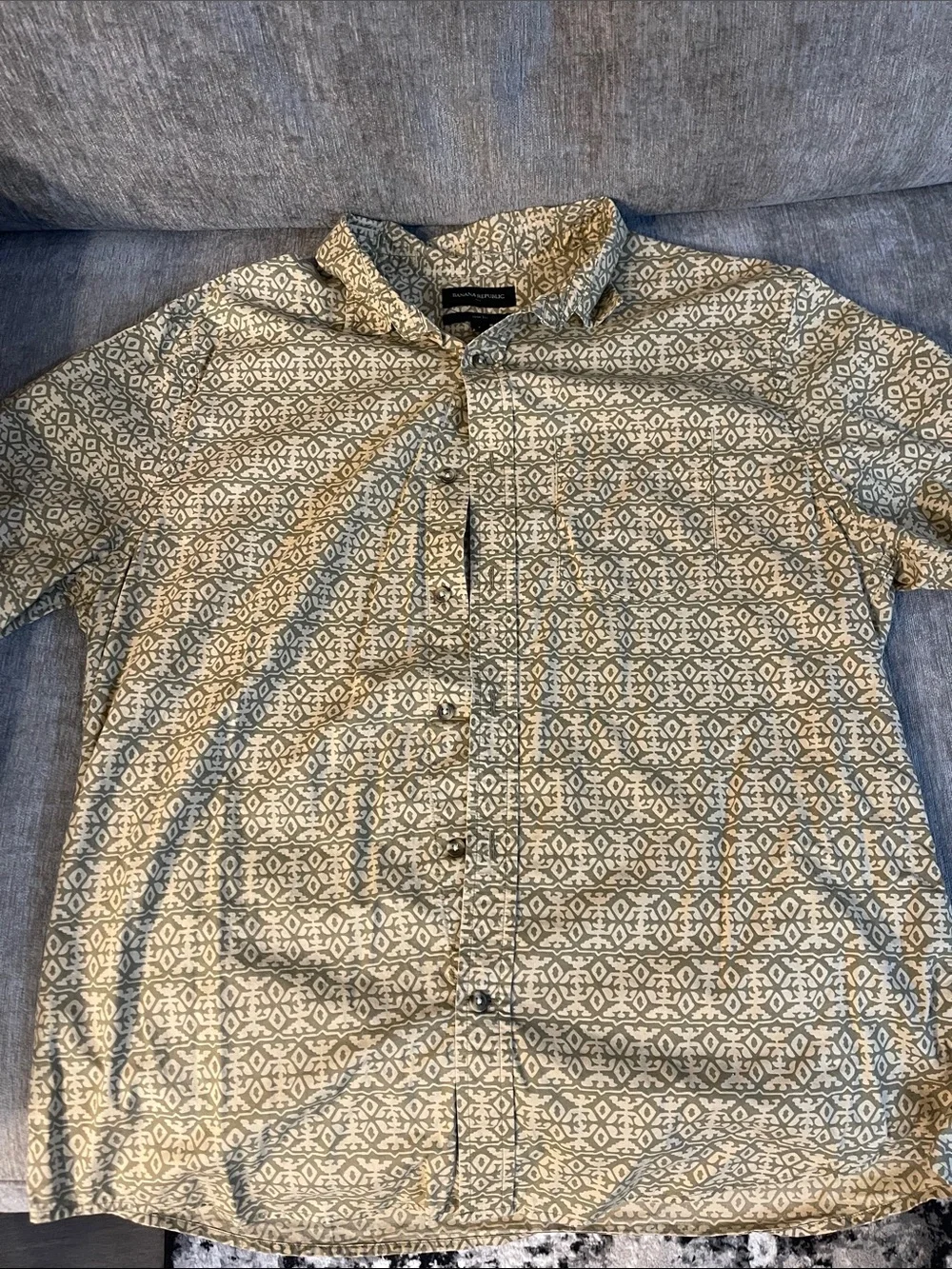 Banana Republic Cotton Men's Short-Sleeve Geo Print Shirt - Olive